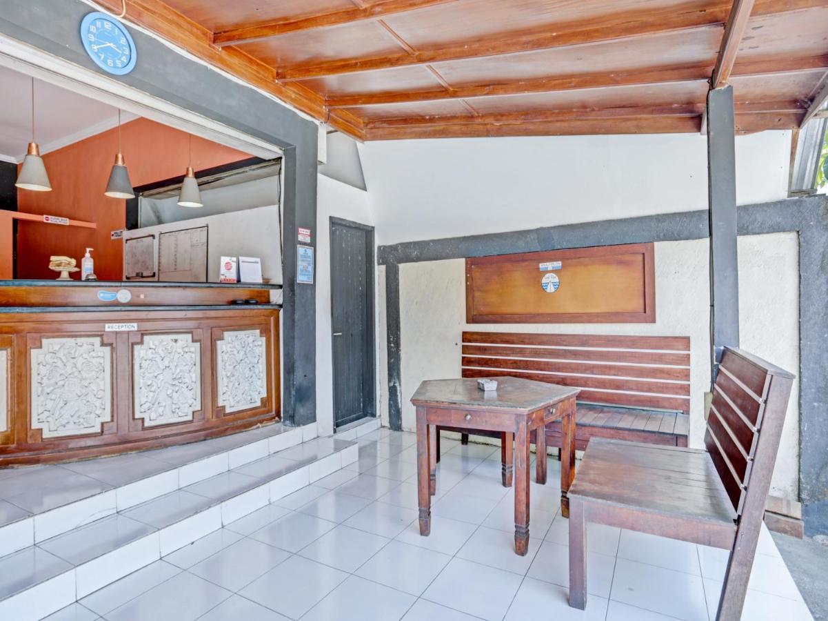 Oyo 90638 Pondok Idas Hotel Легиан Екстериор снимка