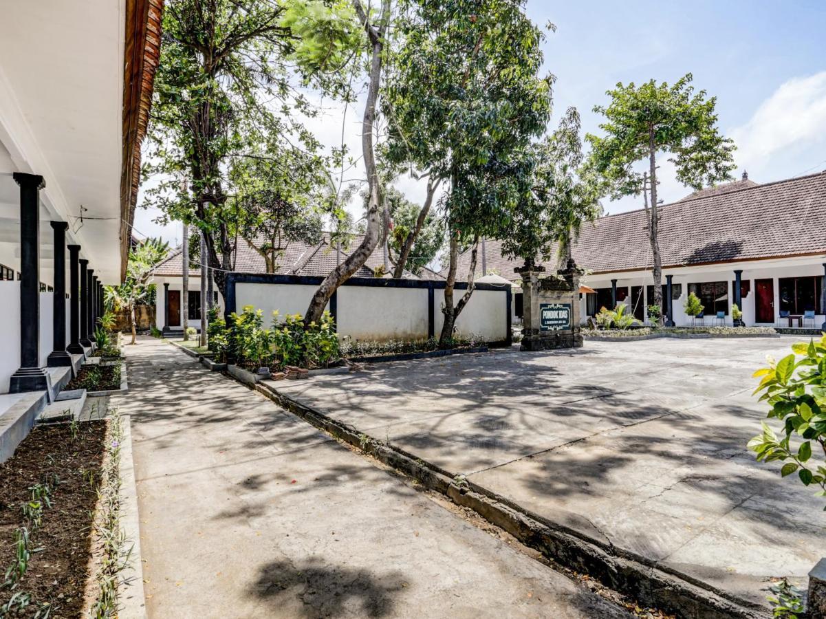 Oyo 90638 Pondok Idas Hotel Легиан Екстериор снимка