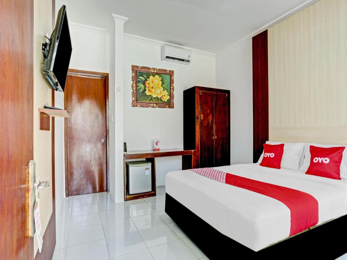Oyo 90638 Pondok Idas Hotel Легиан Екстериор снимка